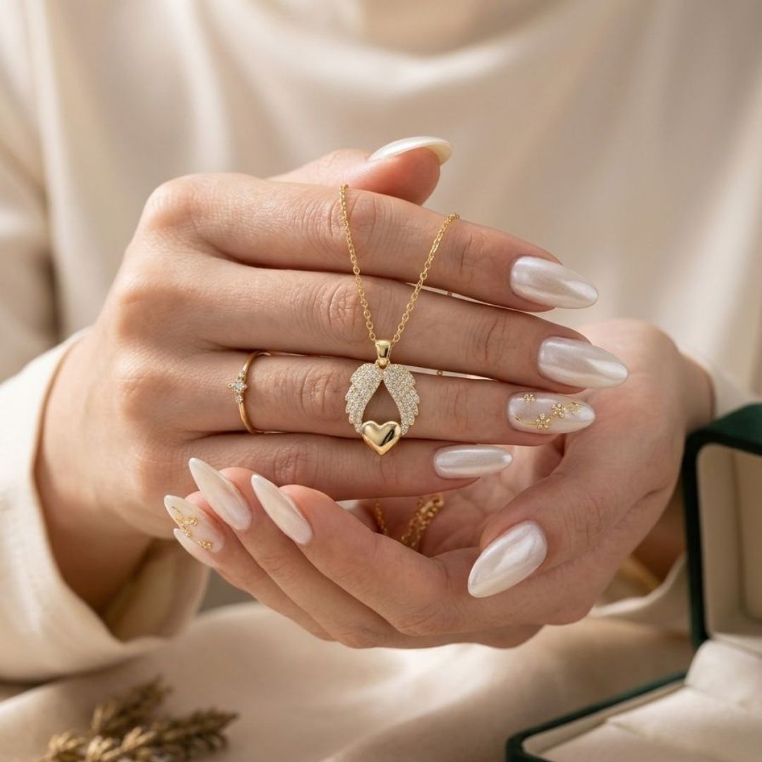 Elegant Heart Pendant