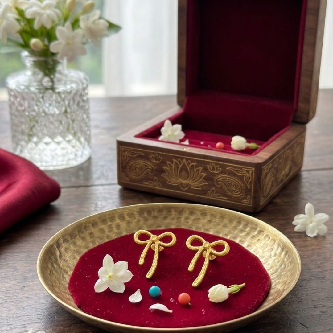 Elegant Gold Bow Stud Earrings
