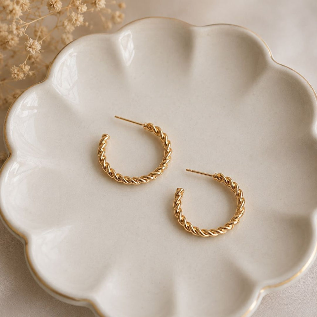 Minimalist Elegant Hoops Earrings