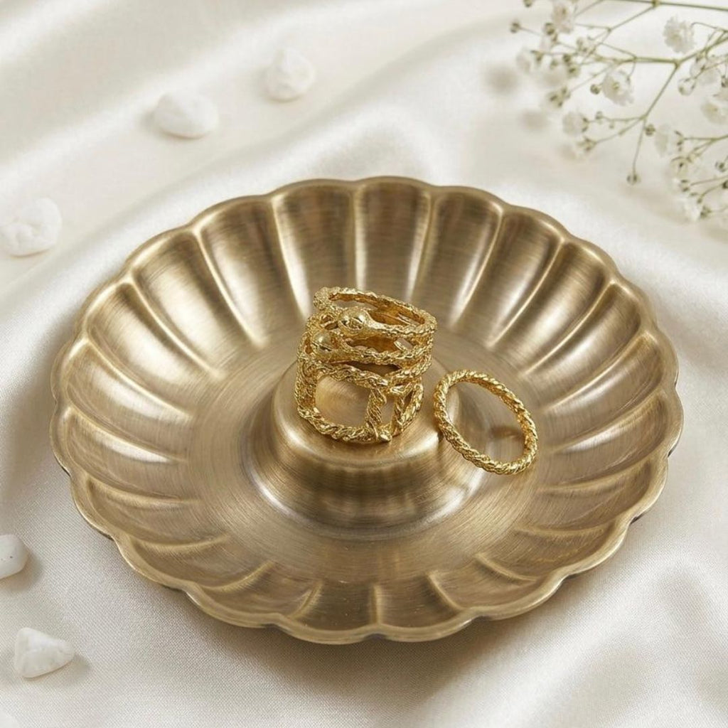Minimal Gold Ring Set