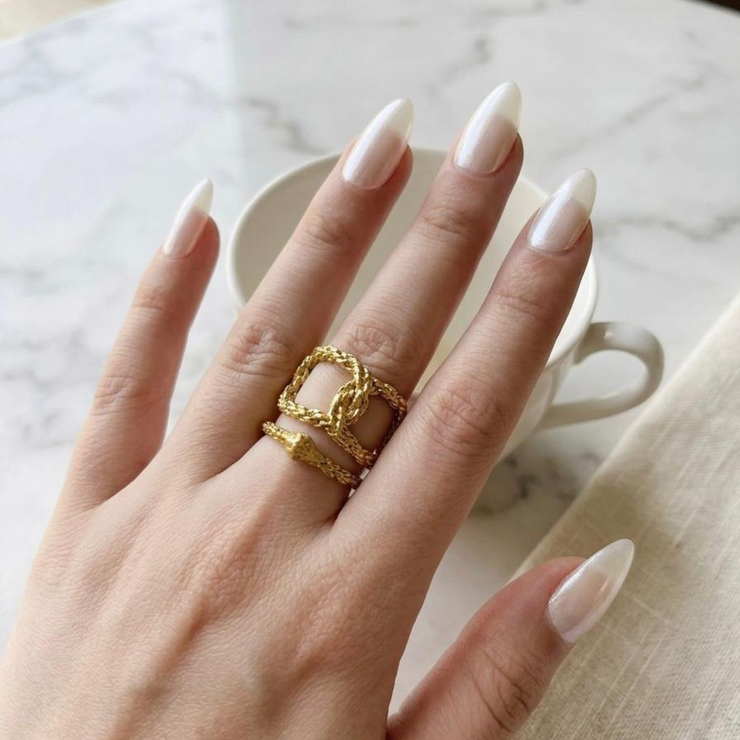 Minimal Gold Ring Set