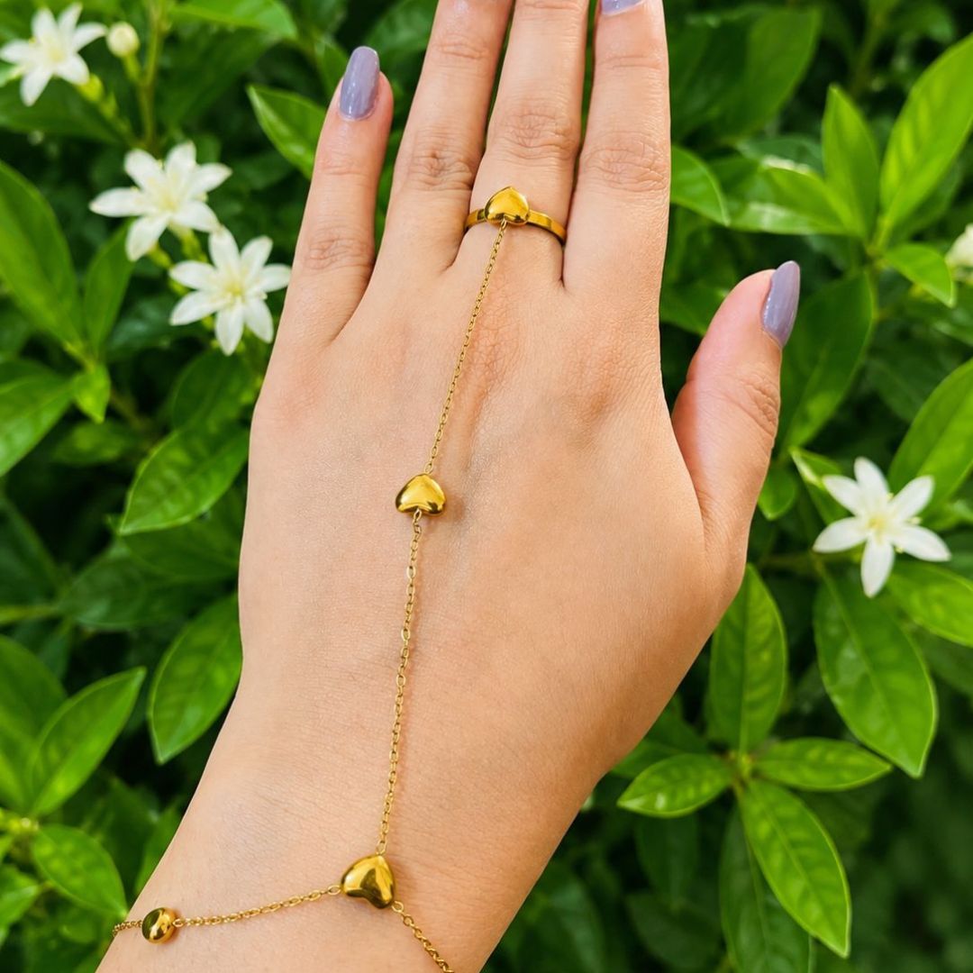 Heart Hand Chain Bracelet