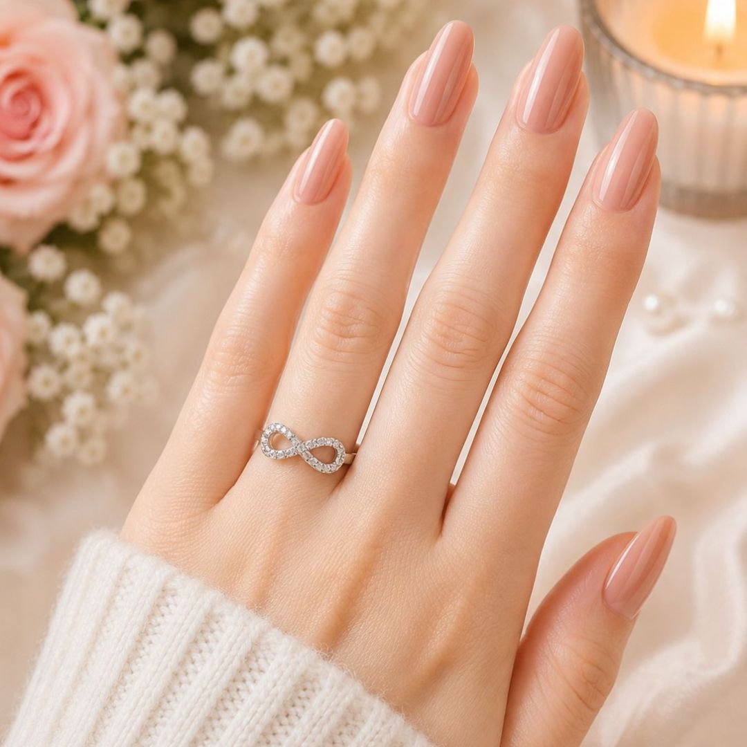 Elegant Silver Bow Ring