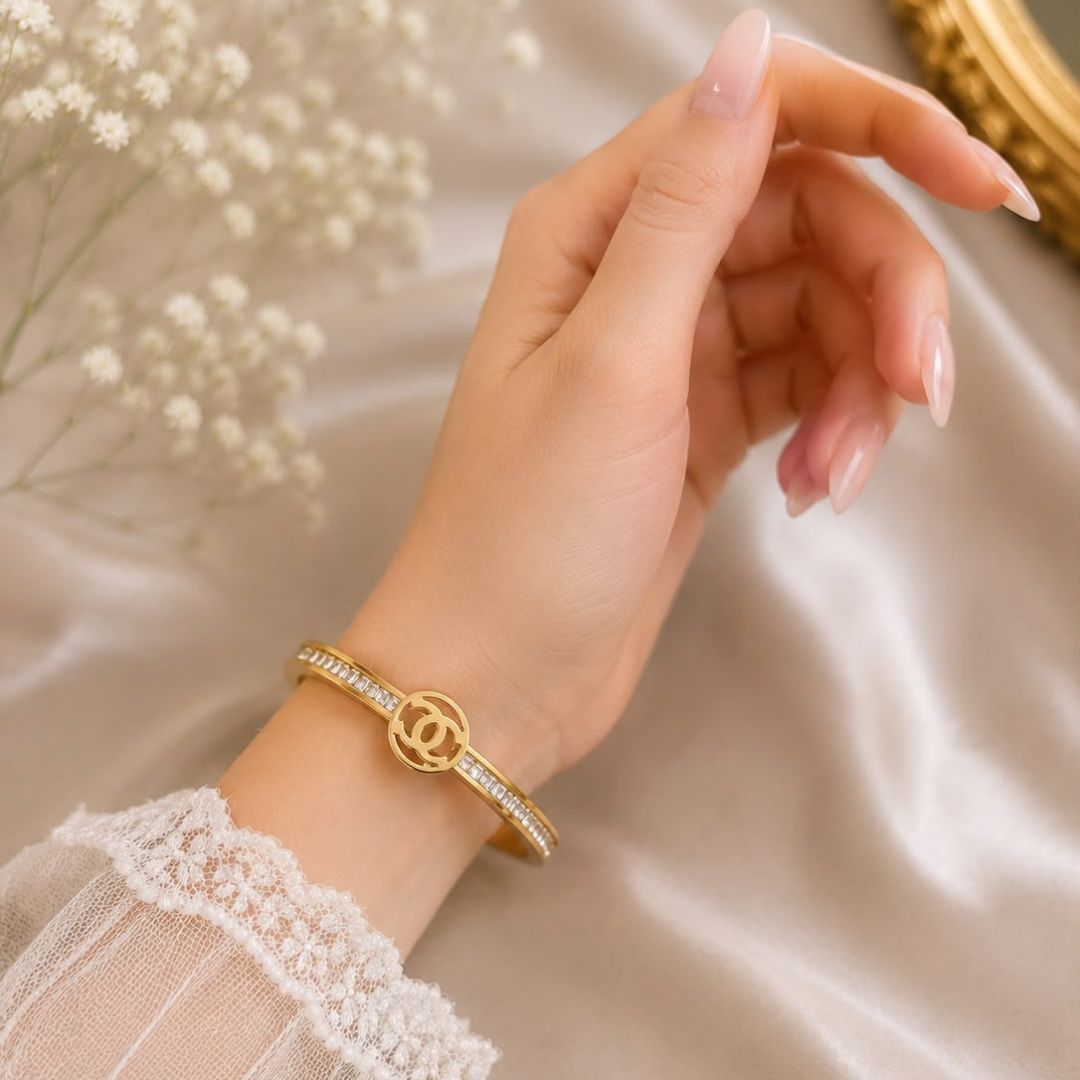 Luxury Dior Crystal HandCuff
