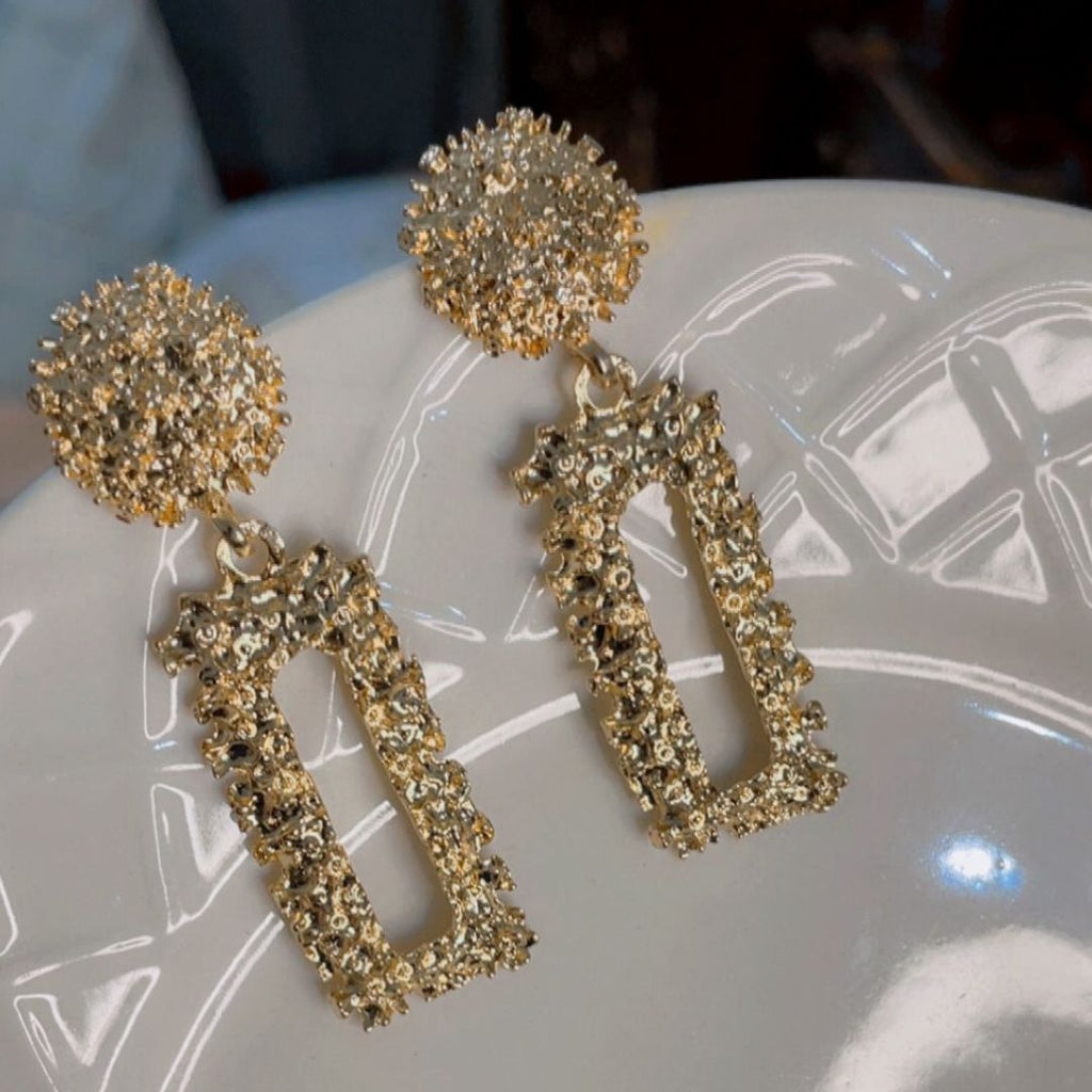 Luxury Gold Crystal Drop Earrings ✨💛